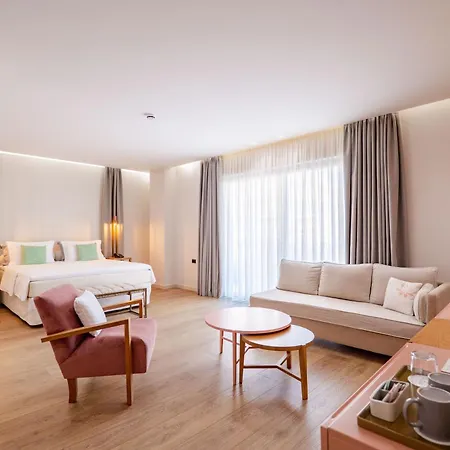Glow Boutique Hotel & Suites-2