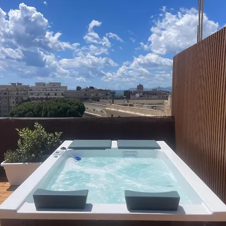 Bluemoon Sardinia Roof Garden Jacuzzi-3