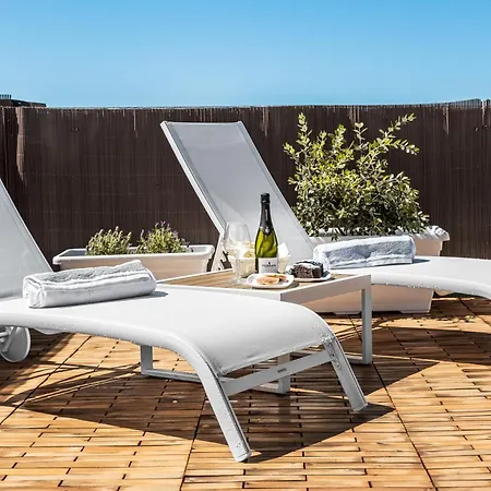 Bluemoon Sardinia Roof Garden Jacuzzi-2