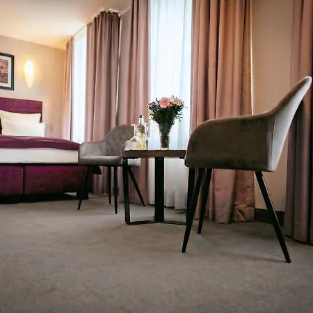 Hotel Hafentor-3