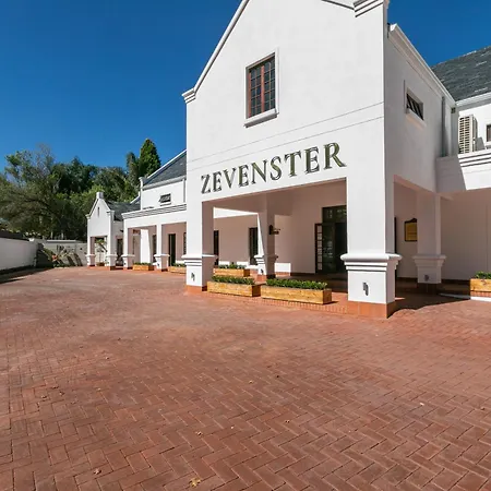 Zevenster Boutique Hotel By The Giglio-3