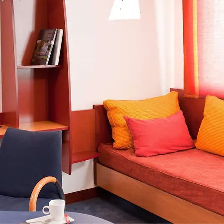 Novotel Suites Muenchen Parkstadt Schwabing-3