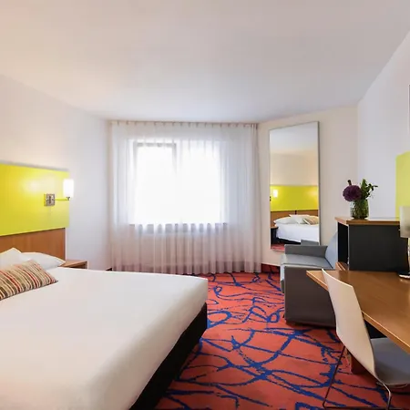 Ibis Styles Frankfurt City-3