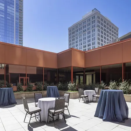 Doubletree By Hilton Hotel Philadelphia Center City-2