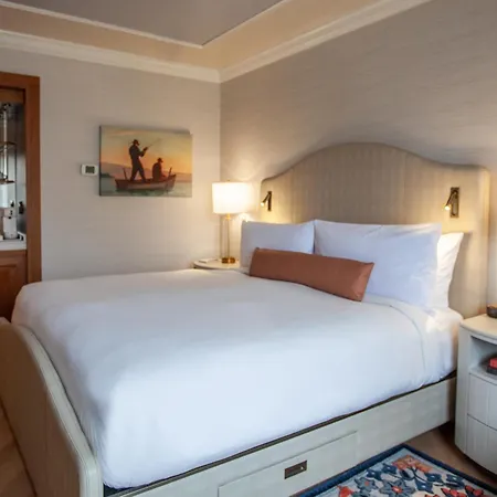 Delamar Greenwich Harbor-3