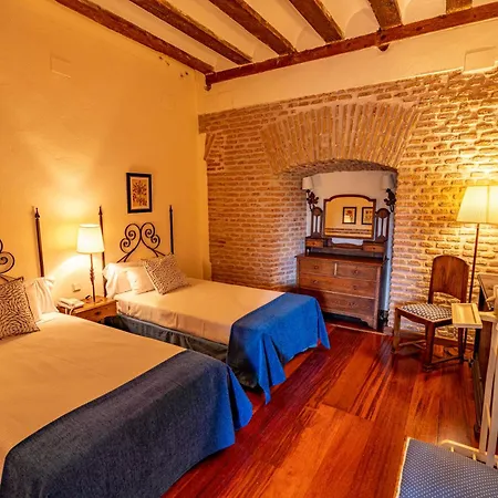 Hotel Real Monasterio de San Zoilo-2