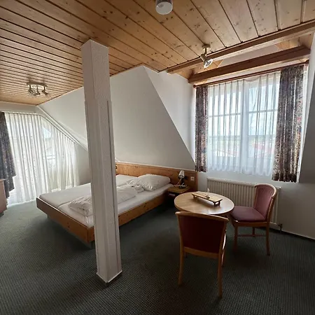 Landhotel&Gaststuben Zum Hasen-2
