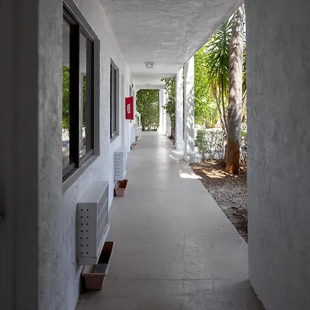 Palm Breeze Hotel-3