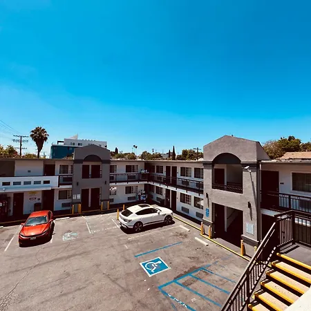 The Lexmar - Dodger Stadium-Convention Center-2