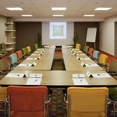 ibis Styles Chaumont Centre Gare-2