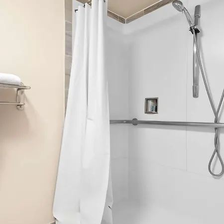 Best Western Potomac Mills-2