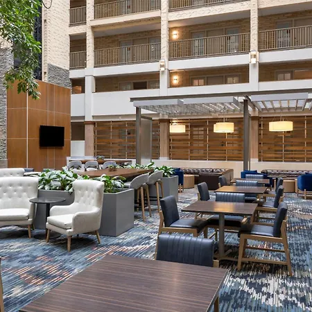 Embassy Suites By Hilton Minneapolis Bloomington Edina-3