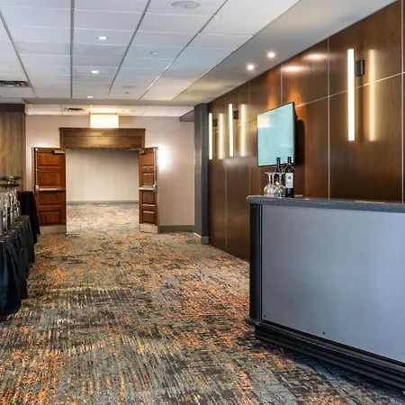 Embassy Suites By Hilton Minneapolis Bloomington Edina-2