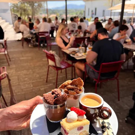 Hotel du Fronton-2