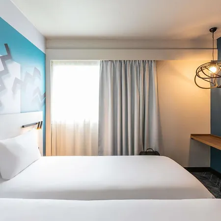 ibis Styles Bordeaux Centre Mériadeck-3