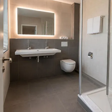 Hotel Münchner Hof-3