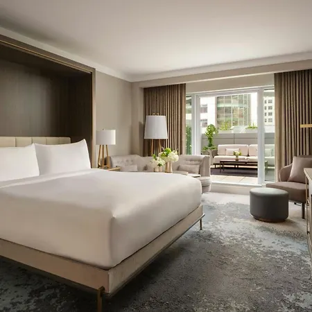 The Ritz-Carlton, Toronto-3