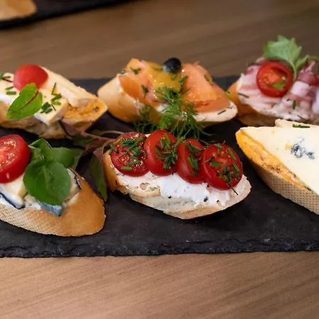 Mercure Hotel Raphael Wien-2