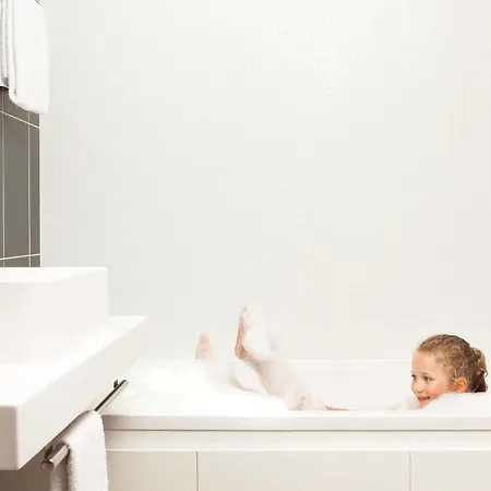 Novotel Suites Paris Issy Les Moulineaux-3