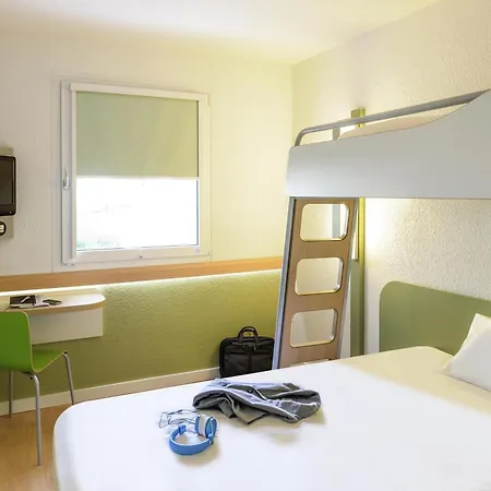 Ibis Budget Concarneau-3