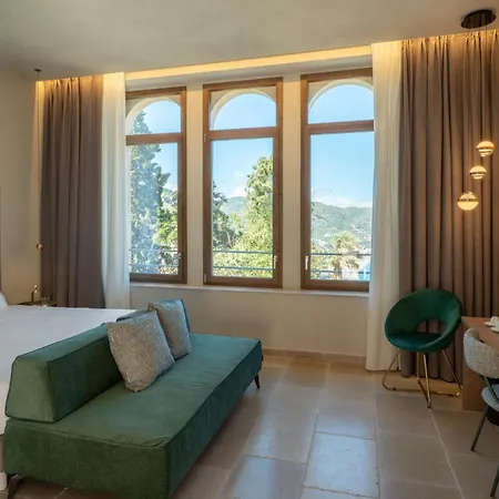 Villa Fiorita Boutique Hotel-3