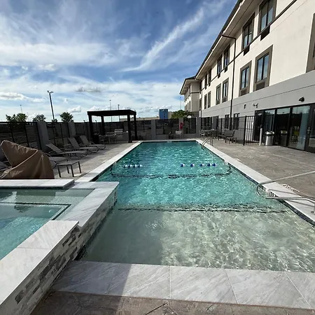 Garner Hotel Norman - University Area By Ihg-2