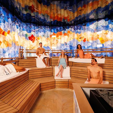 Hotel Victory Therme Erding-3