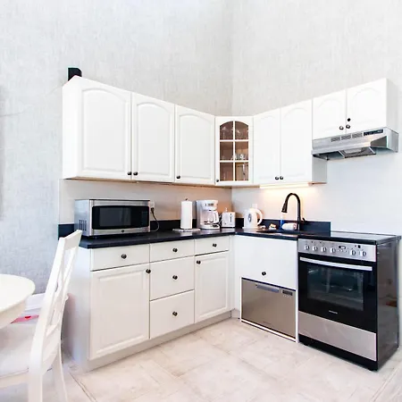 Sea Crest-2