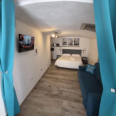 The Stunning B&B-2