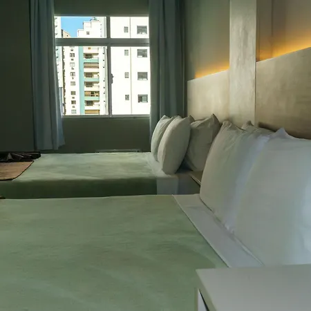 Hotel Gênova BC-3
