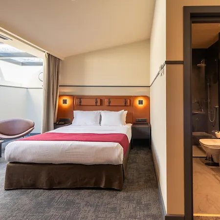 Nobo - Hotel In Old Tbilisi-3