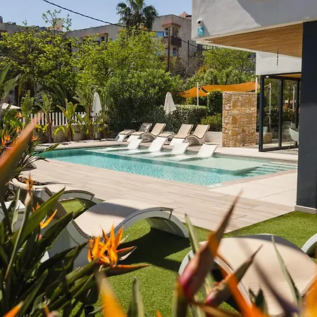 Instants Boutique Hotel (Adults Only)-3