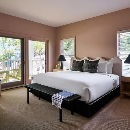 The Neighborhood Hotel - New Buffalo-3