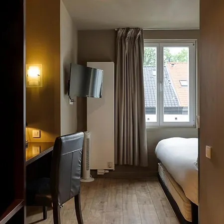 Hotel The Neufchatel-3
