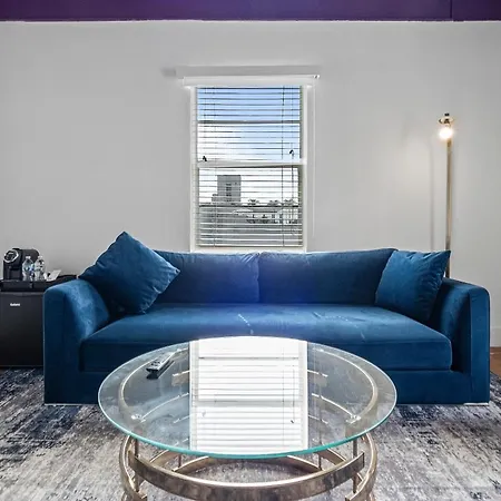 Townhouse Hotel-2