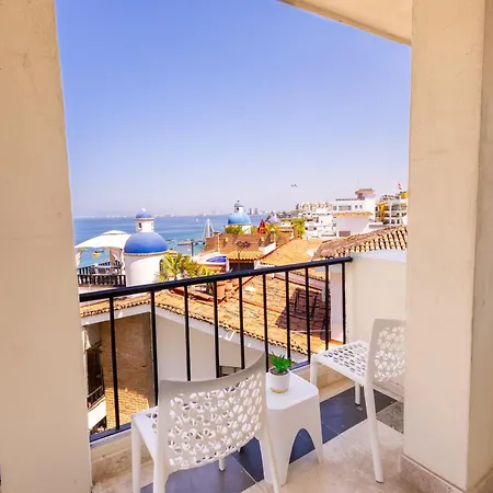 Blue Chairs Beachfront Resort Puerto Vallarta - Adults Only-2