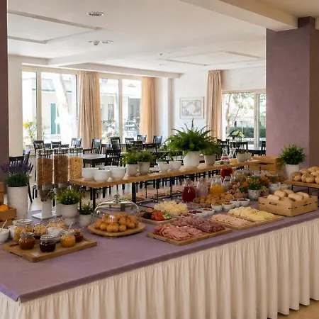 Hotel Favorita Easy Stay B&B-2