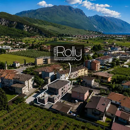 Rolly - Rooms & Restaurant-3