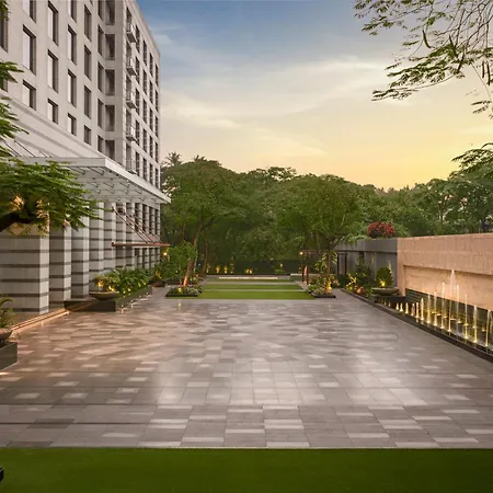 Grand Hyatt Mumbai Hotel And Residences-3