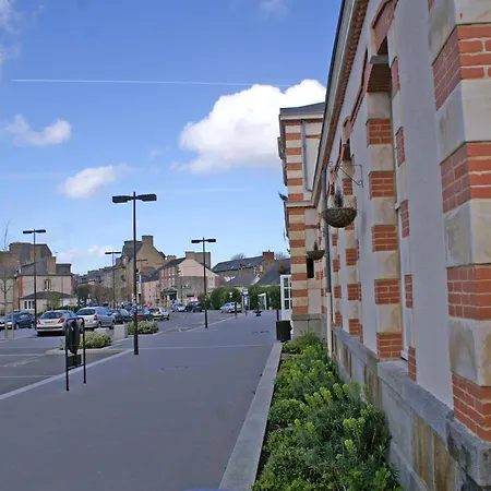 Hôtel MAEN-HIR Dol Gare-2