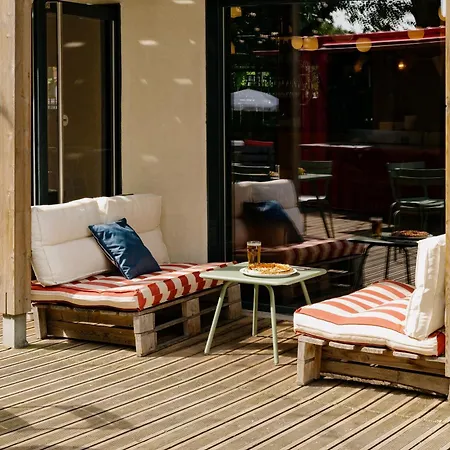 Eklo Hotels Lille-3