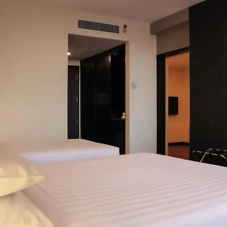 Hotel Royal Singapore-3