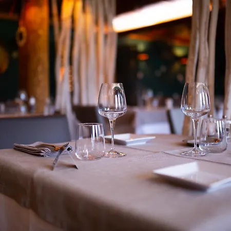 Logis Hotel Restaurant Spa Beau Site-3