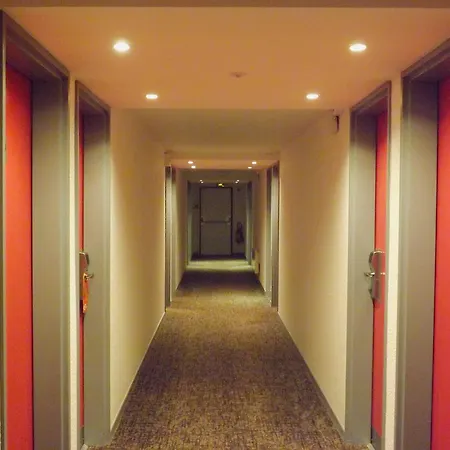 The Originals City, Hôtel Le Gayant, Douai (Inter-Hotel)-3