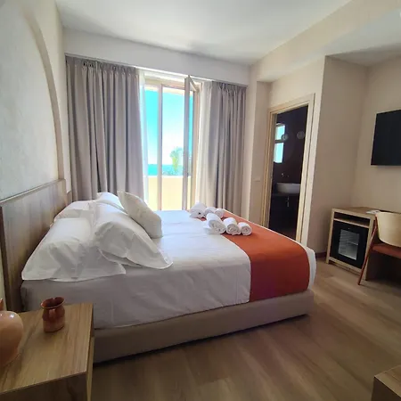 Beach Hotel Terracotta-2
