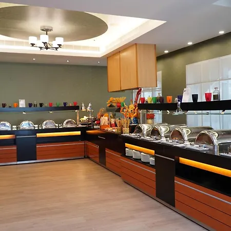 City Seasons Hotel & Suites Muscat-2