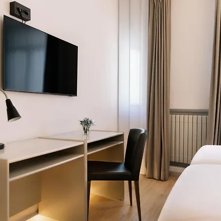 Hospedium Hotel Lleida-3