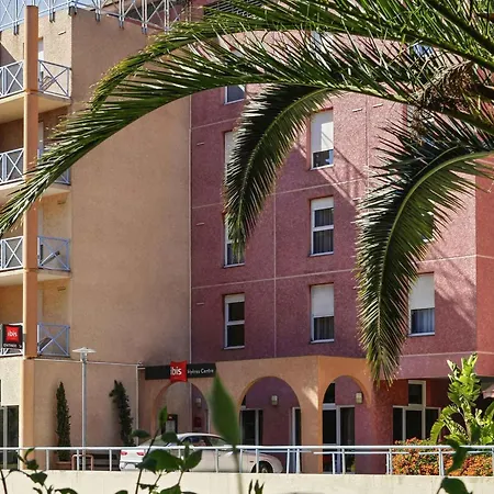 Ibis Hyeres Centre-2