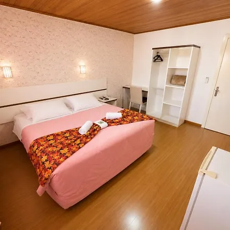 Hotel Alpen Hof-2