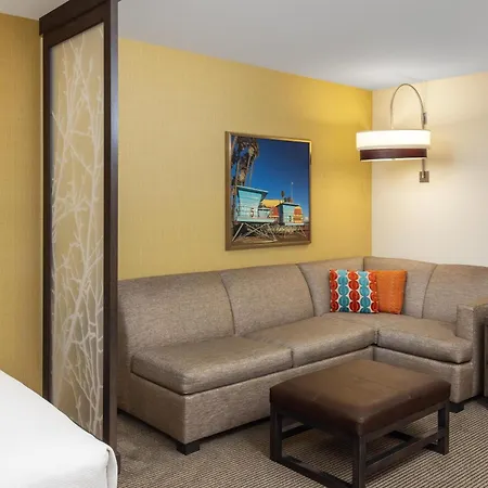Hyatt Place Santa Cruz-3